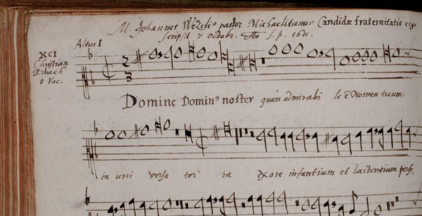 Page from a musical ‘album amicorum’ with motets (photo: Ratsbücherei Lüneburg).